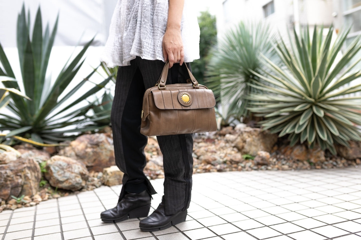 MOQUIP BOSTON BAG galuchat S.BEIGE