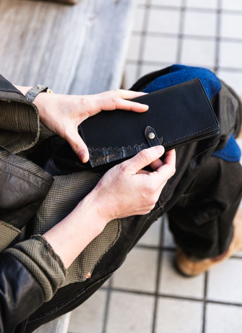 MOQUIP LONG WALLET see you BLACK