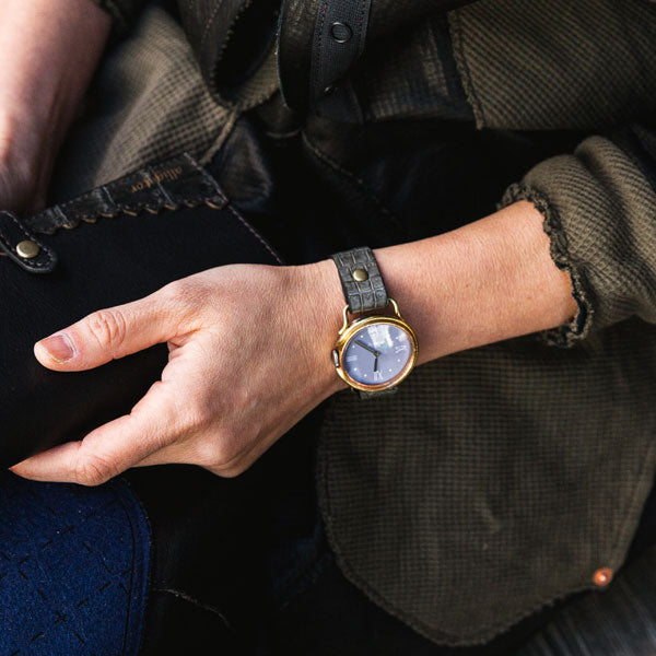 MOQUIP WATCH tears GRAY