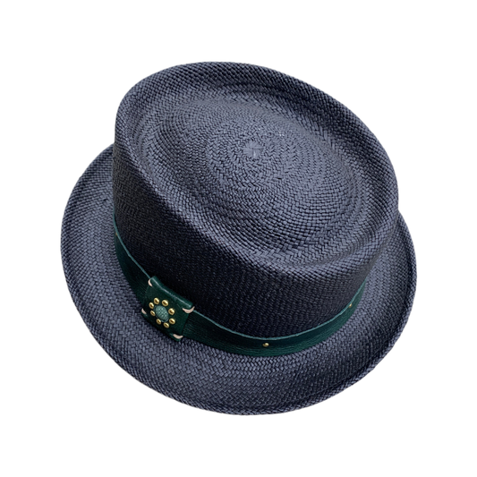 MOQUIP HAT drop NAVY×GREEN