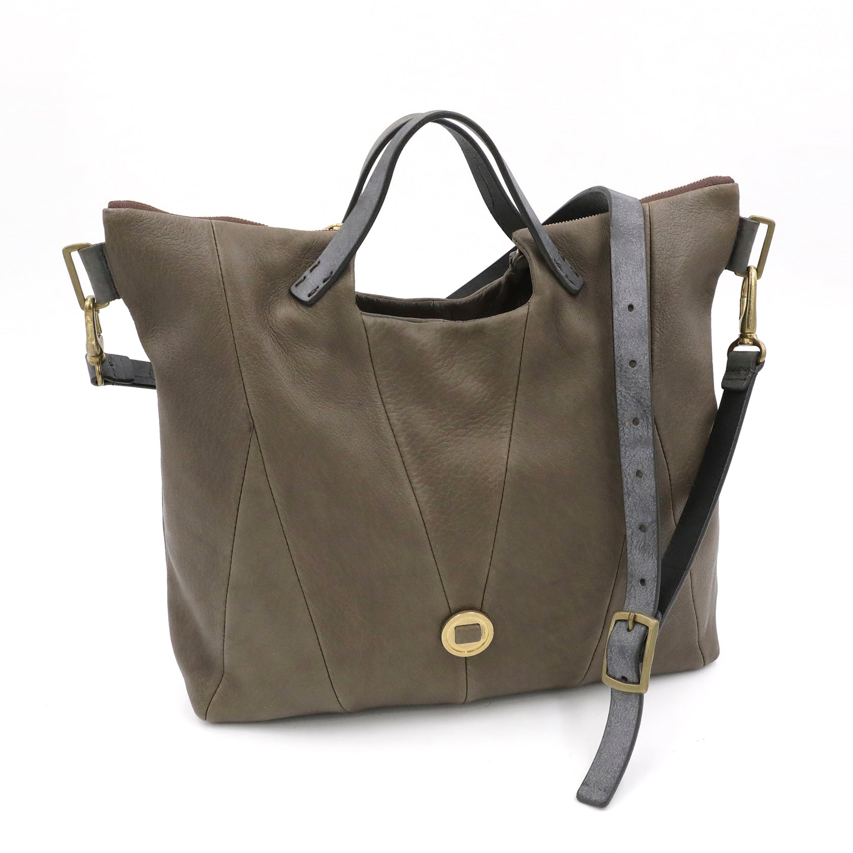 MOQUIP SHOULDER BAG brass button GRAY