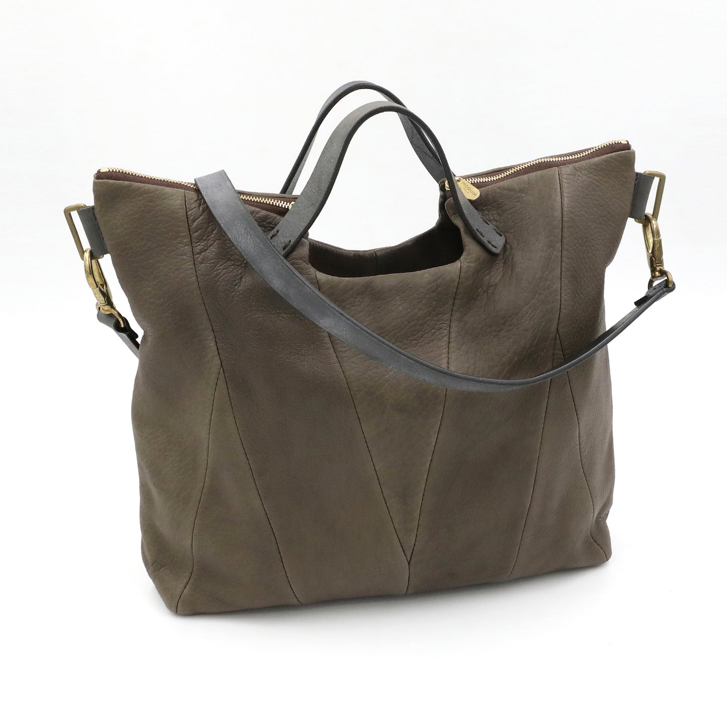 MOQUIP SHOULDER BAG brass button GRAY