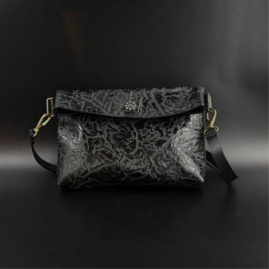 MOQUIP  漆レザーバッグS SHOULDERBAG urushi BLACK-S