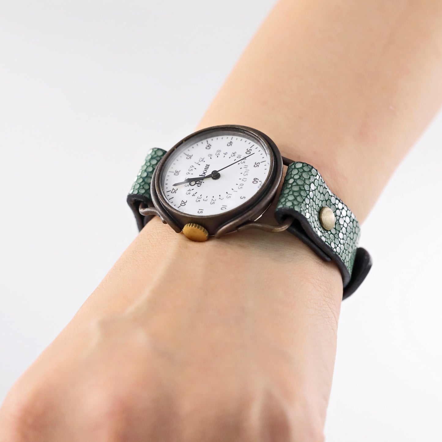 MOQUIP WATCH galuchat band GREEN
