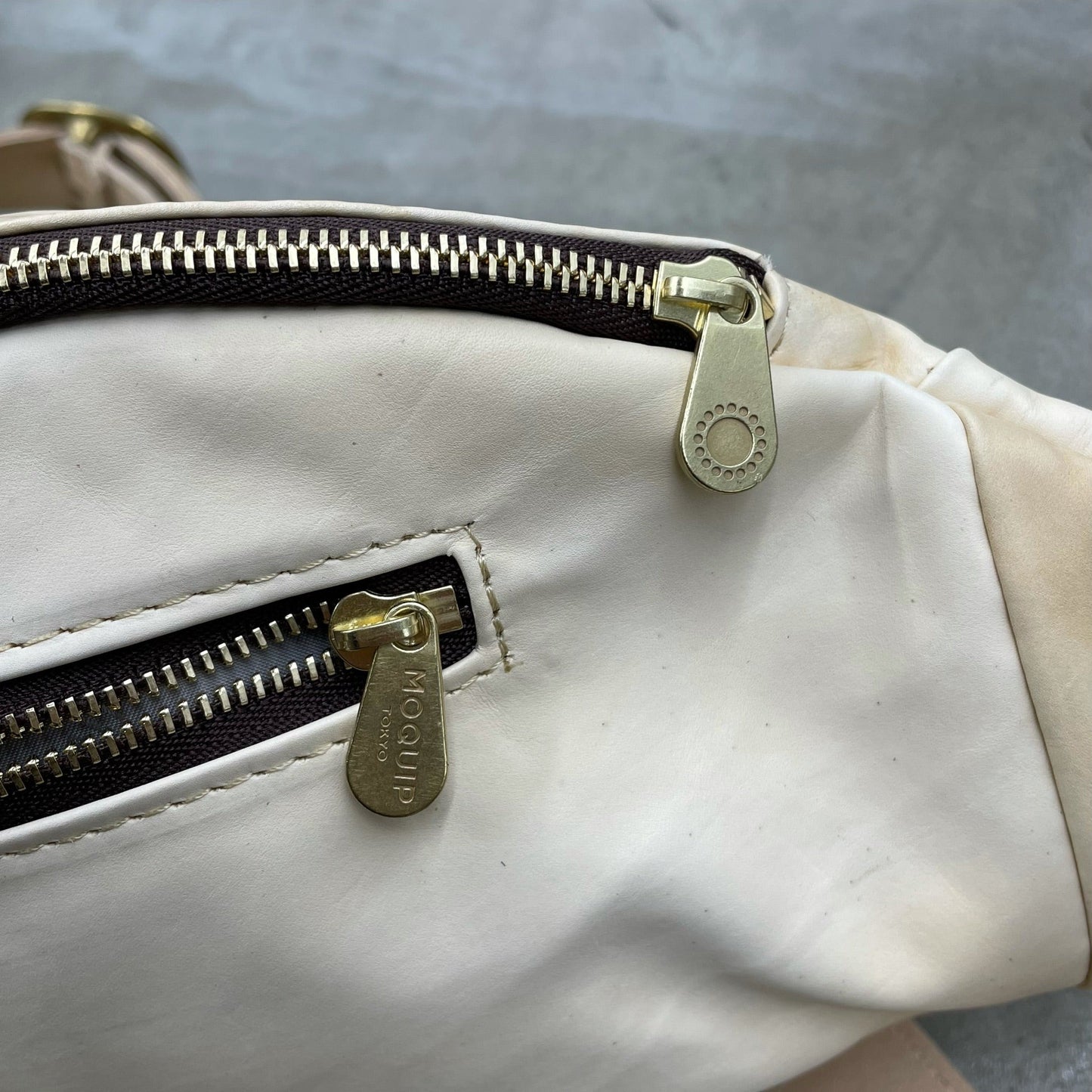 Riko Shuri Monma × MOQUIP loop SLING BAG C