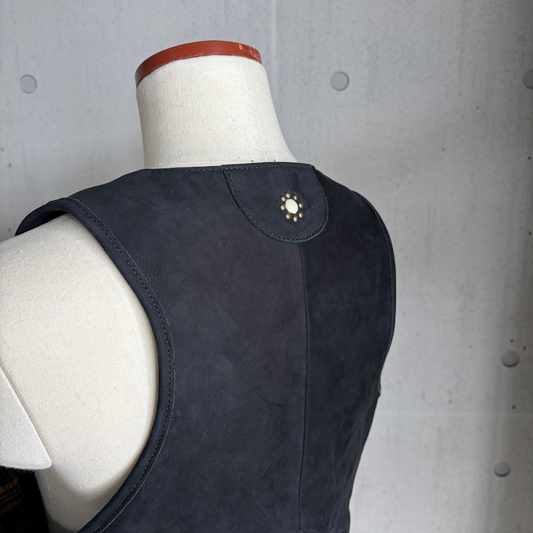 MOQUIP nubuck VEST D. NAVY