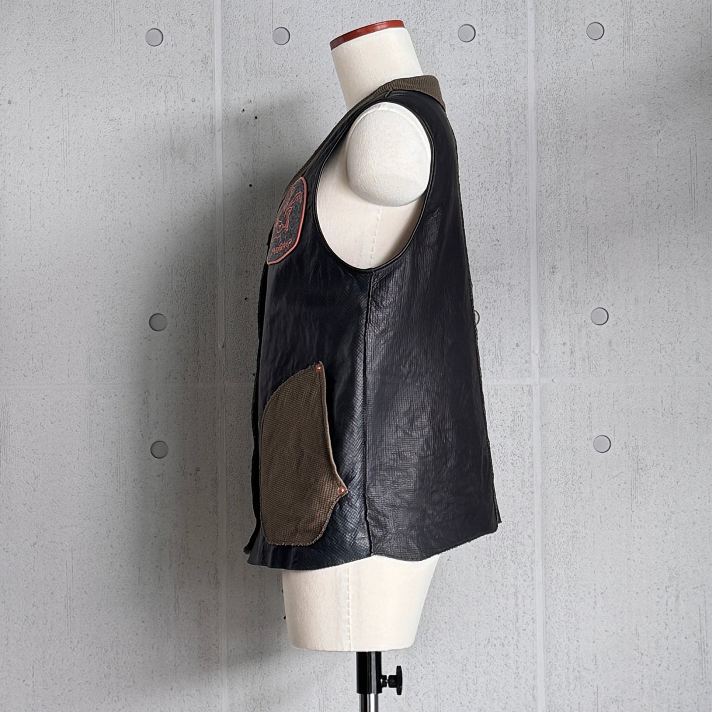 MOQUIP WAISTCOAT oh deer! BLACK