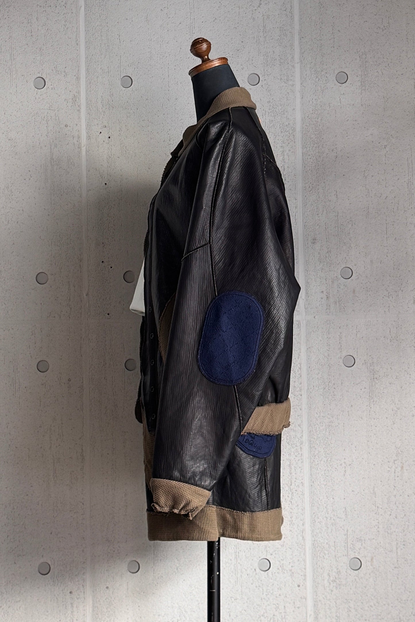MOQUIP BOMBER-JACKET oh deer! BLACK