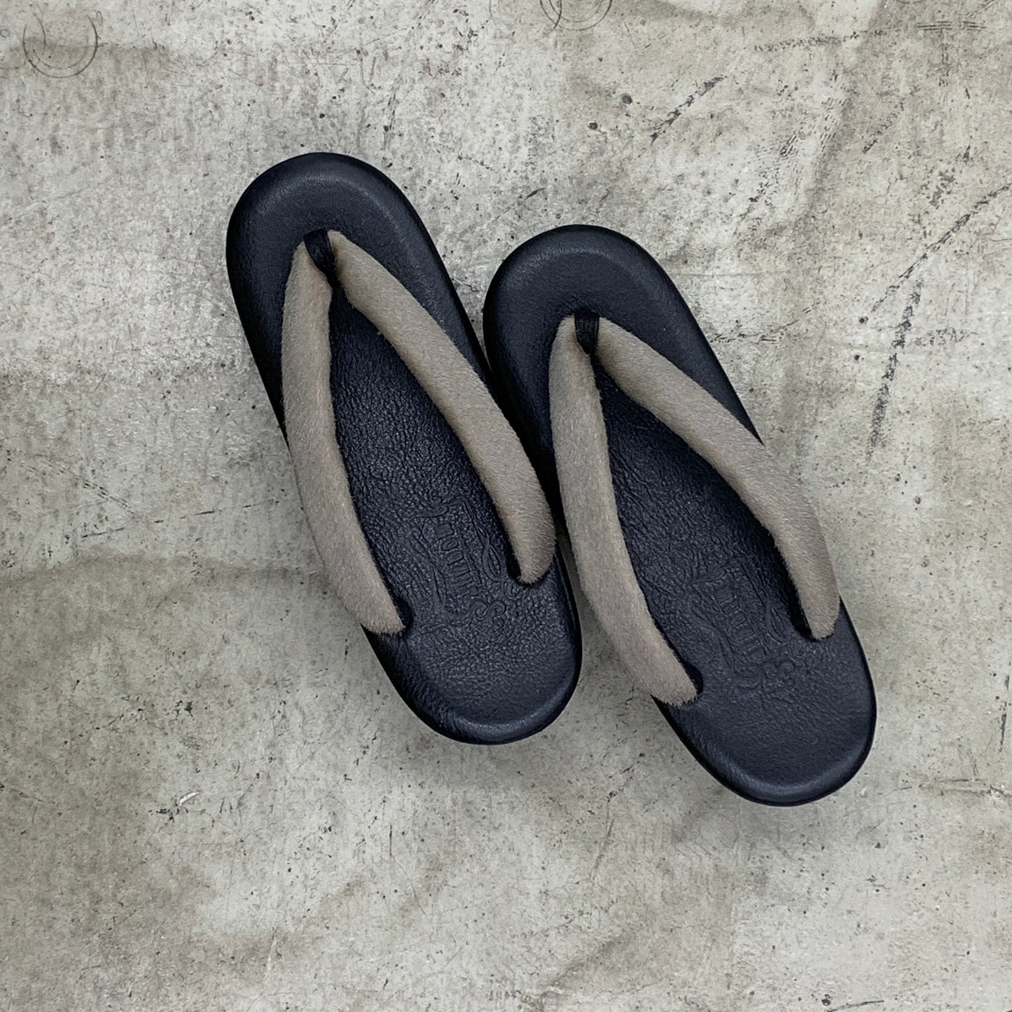 MOQUIP SANDALS fluff BEIGE