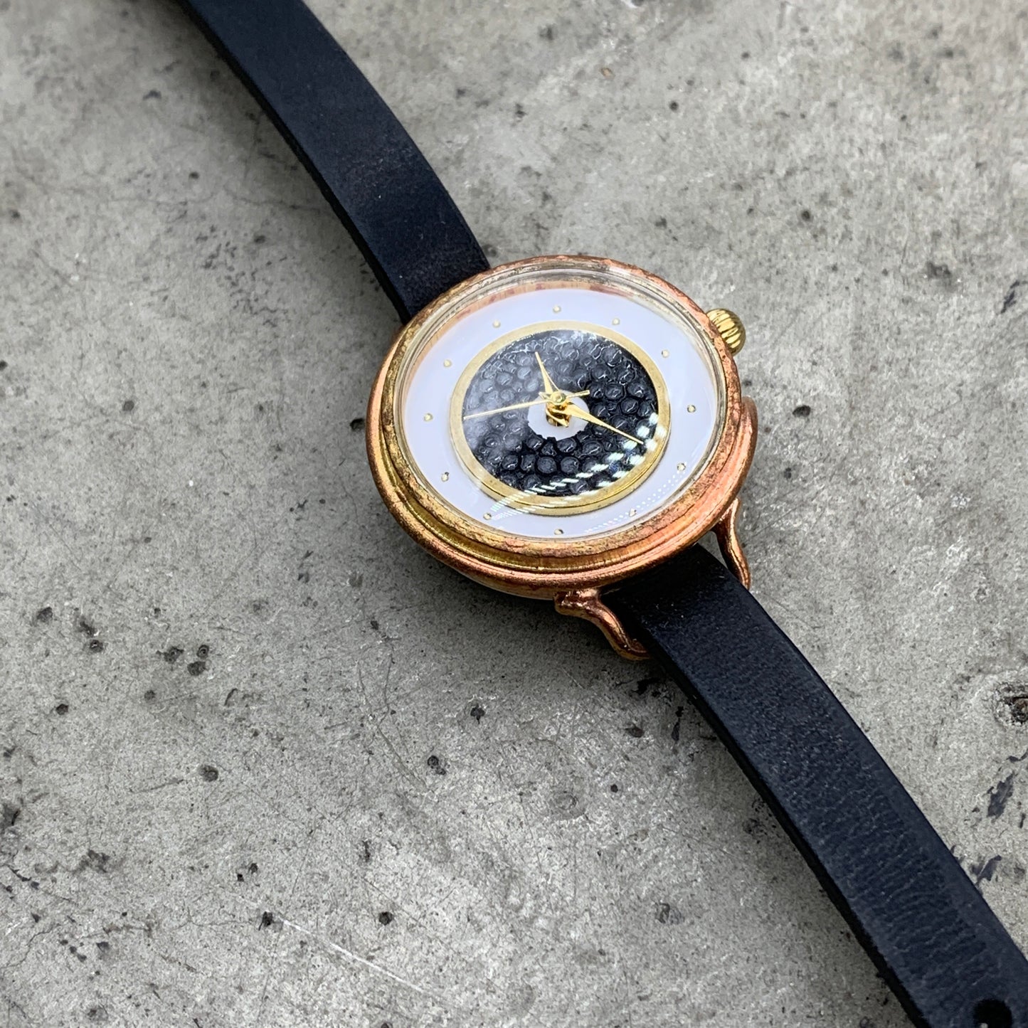 MOQUIP WATCH galuchat BLACK