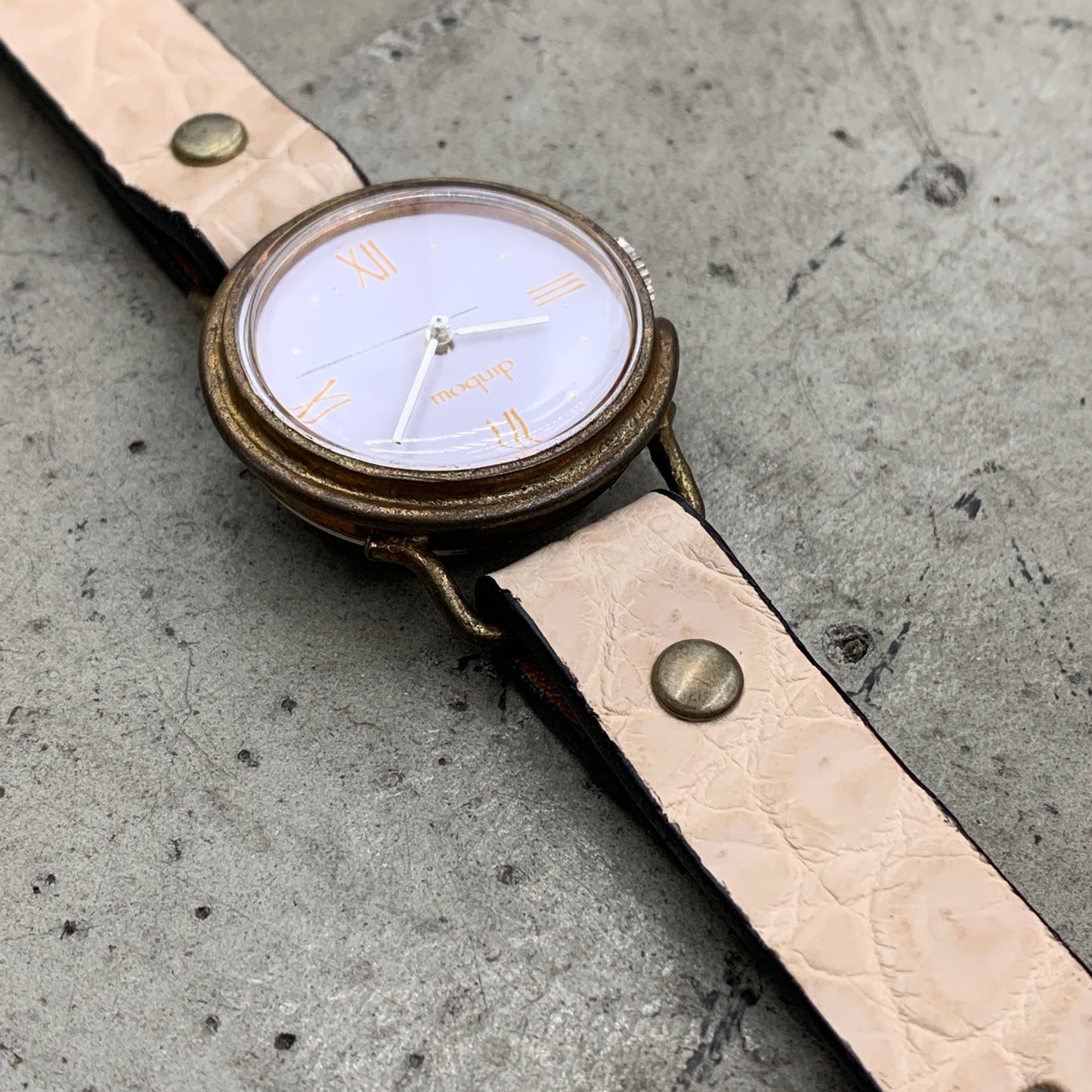 MOQUIP WATCH tears BEIGE