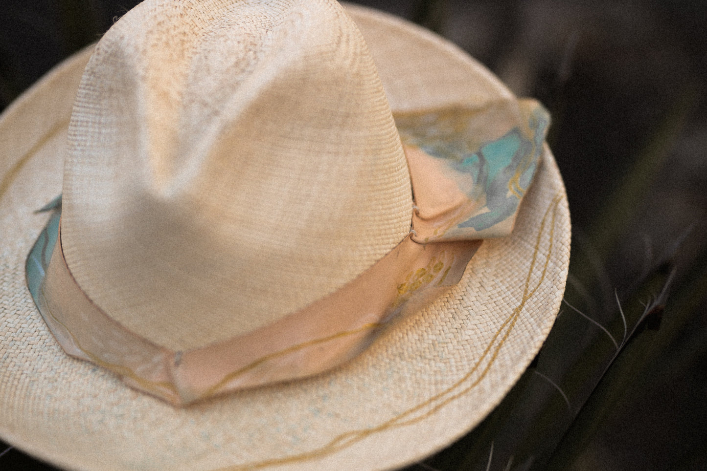 Riko Monma×MOQUIP horizon CAPELINE