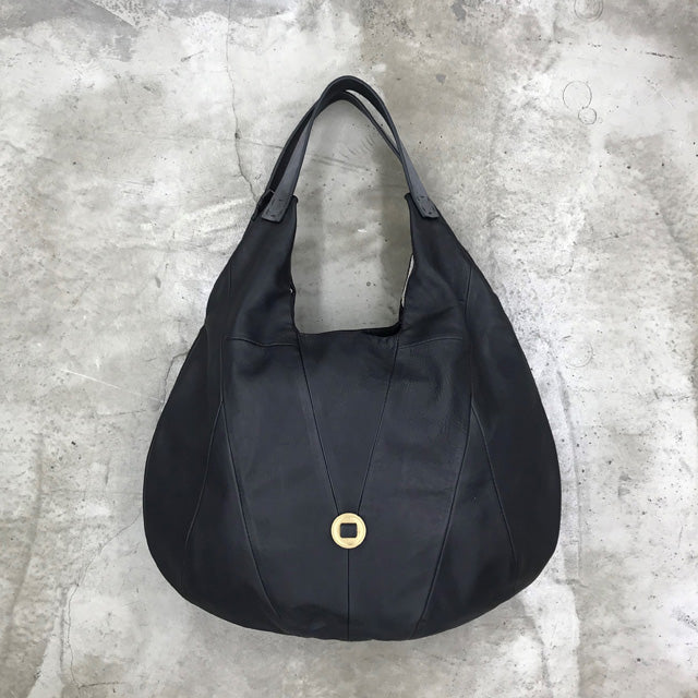 MOQUIP TOTE BAG brass button BLACK