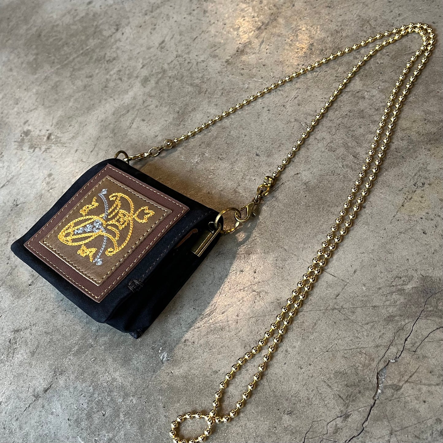 MOQUIP MINI PURSE embroidery D.NAVY