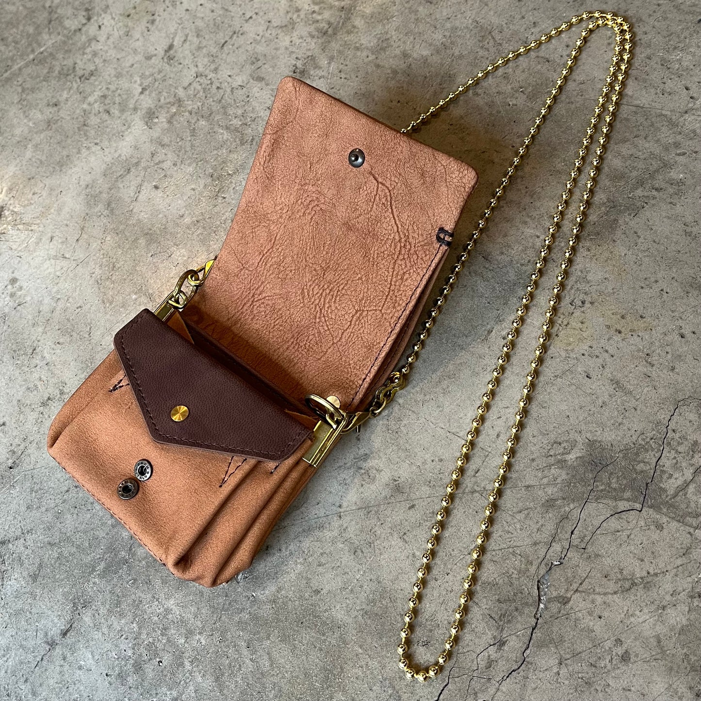 MOQUIP MINI PURSE embroidery L.BROWN