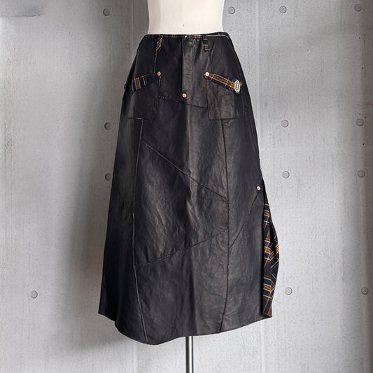 MOQUIP  CHECKERD SKIRT deer  BLACK