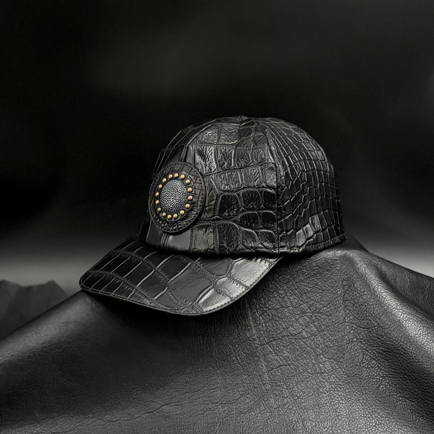 MOQUIP CROCODILE cap BLACK