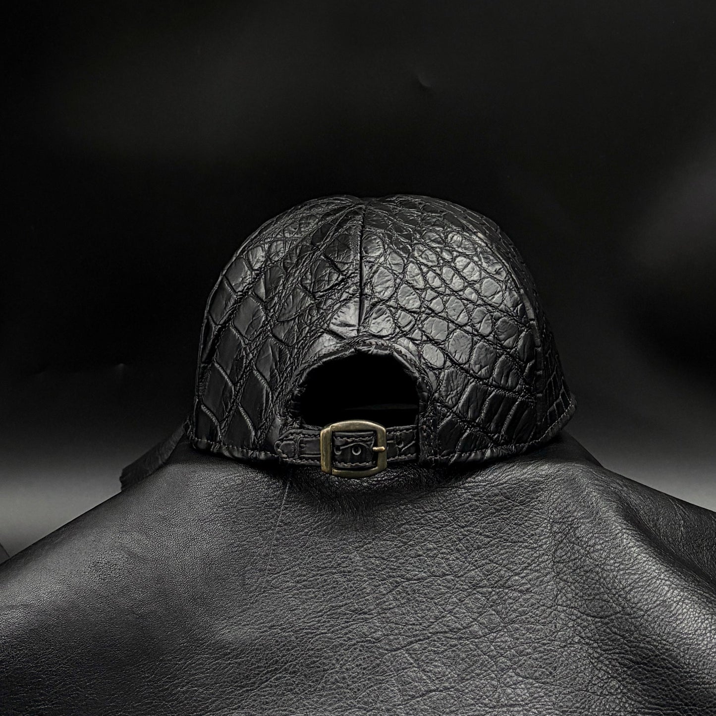 MOQUIP CROCODILE cap BLACK