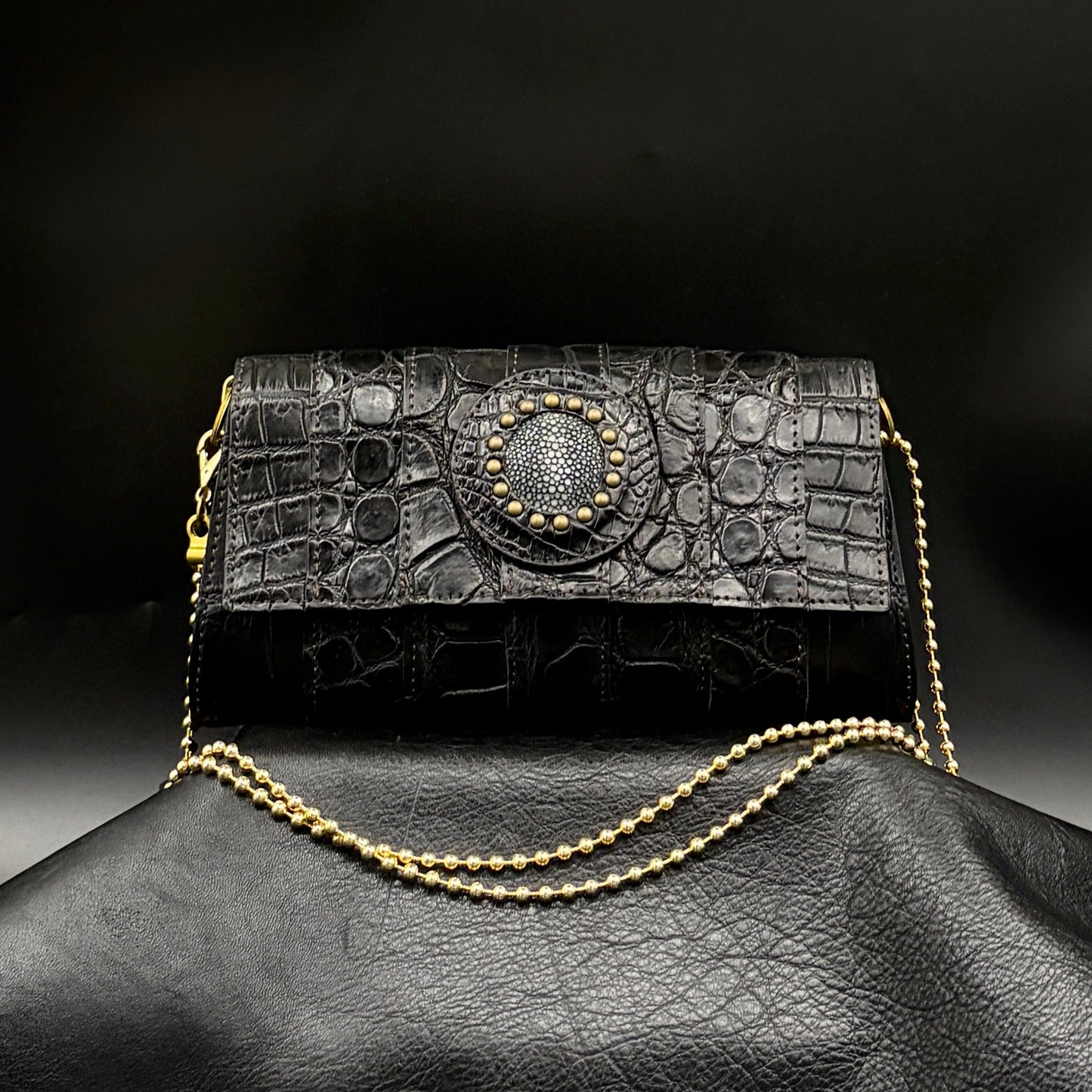 MOQUIP CROCODILE clutch wallet BLACK
