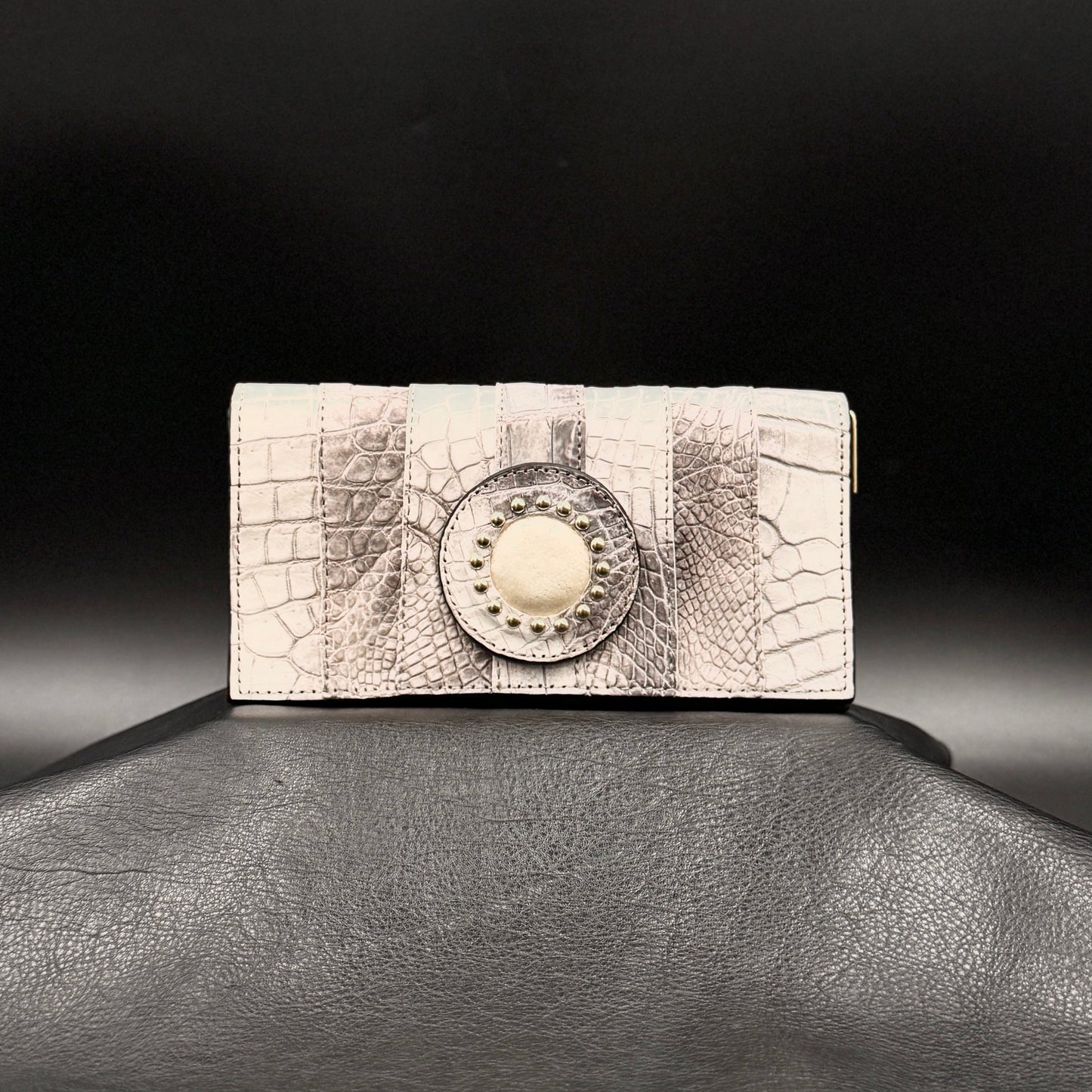 MOQUIP CROCODILE clutch purse HIMALAYA