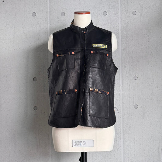 MOQUIP VEST leather factory BLACK