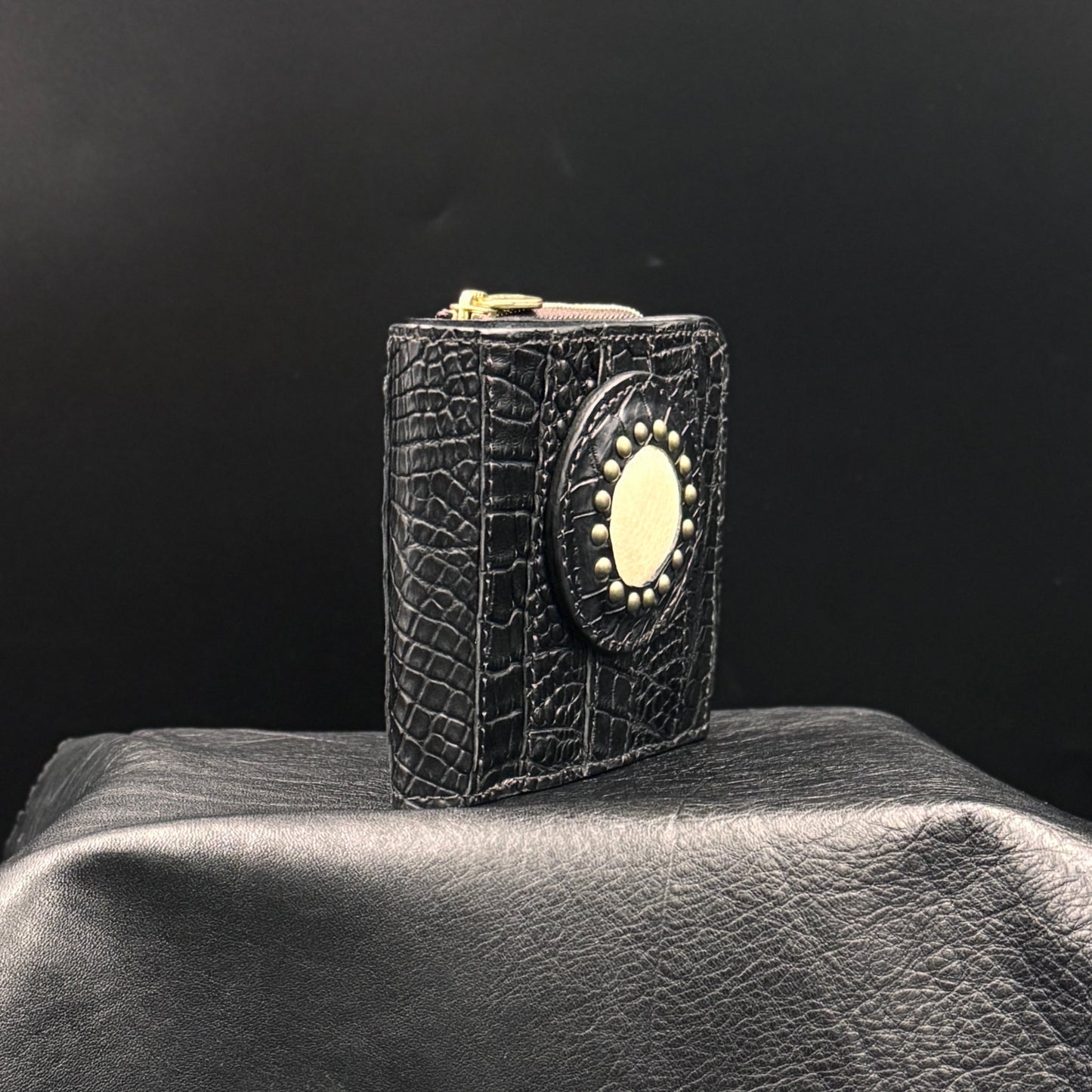 MOQUIP CROCODILE small wallet BLACK