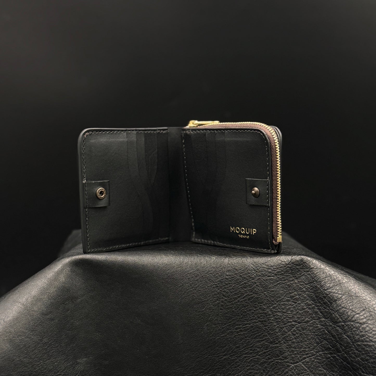 MOQUIP CROCODILE small wallet BLACK